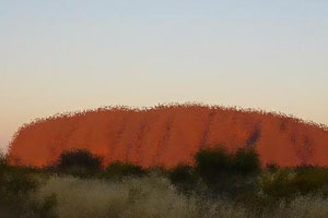 Uluru на закате после применения эффекта spread